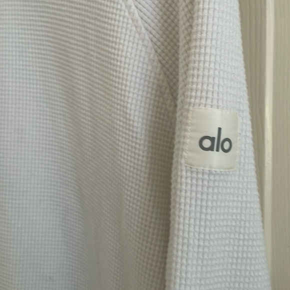 ALO Yoga Sweaters - Alo Pull Over Top